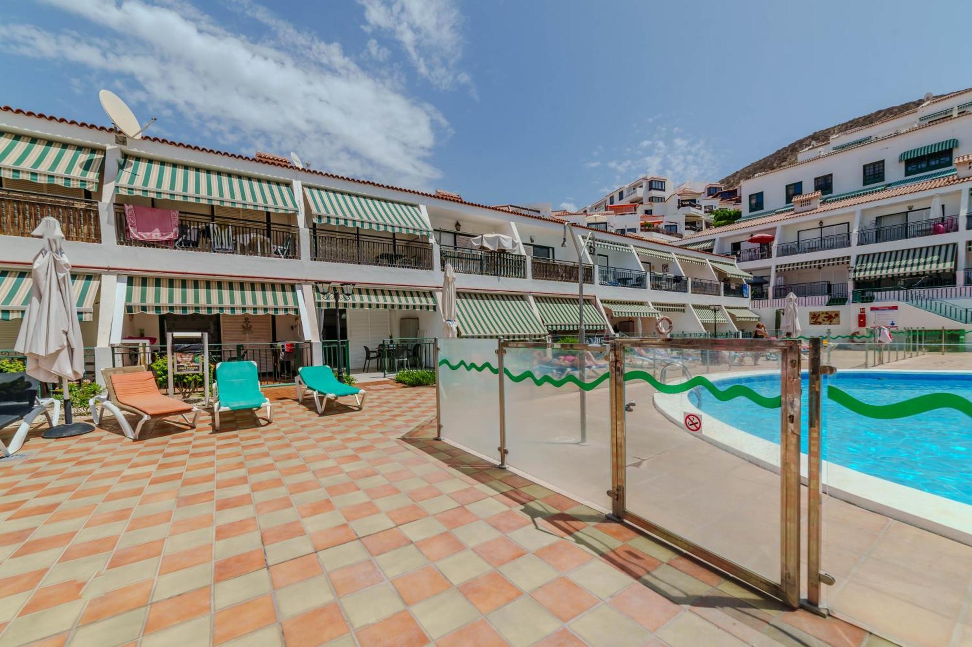 Precioso Y Confortable Apartamento En El Sur アロナ エクステリア 写真